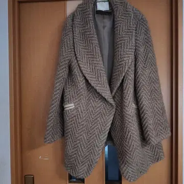 자유구 48 미디엄 양모 코트