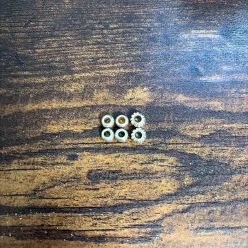 랄리 스미스 라운드 비즈 x 4개 + 쉘 비즈 x 2개 세트 판매