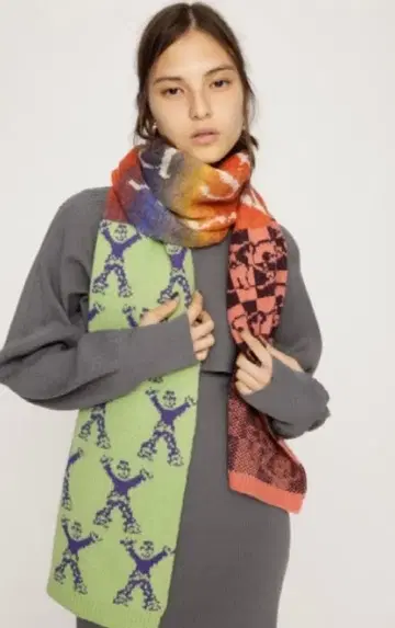 최종 가격 인하 24시까지! GIDDRA STUDIO x SLY 머플러