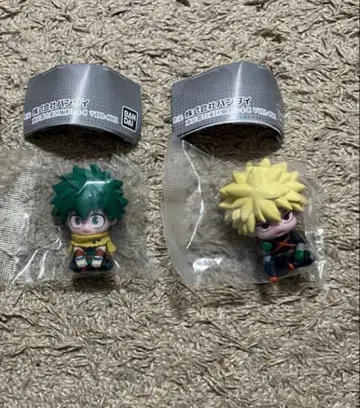 히로아카 스와라세타이 바쿠고 미도리야 데쿠 캇짱 가챠가챠