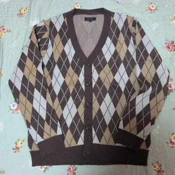 [ 새상품 택 없음 ] 아가일 가디건