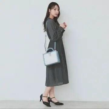 인덱스 벨트 포함 플리츠 플레어 원피스 인덱스 M