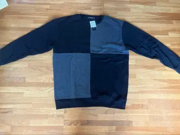 네이비 그레이 패널 디자인 맨투맨 3L