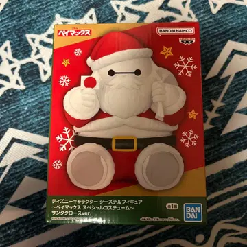 BANDAI 베이맥스 산타클로스 피규어