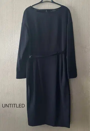 UNTITLED 블랙 긴팔 원피스 네이비 M
