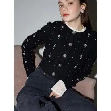 LILY BROWN 블랙 가디건