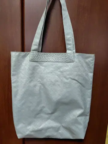 PELLE BORSA 페레사 토트백 실버