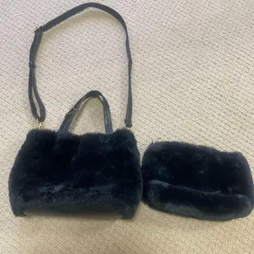 quest ce que le design 미니백 블랙 파우치 포함