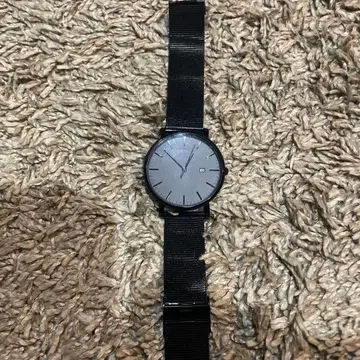 무례한 손목시계