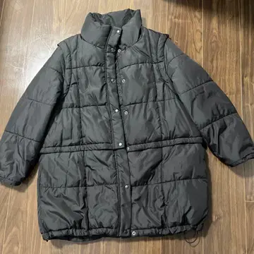 블랙 다운 자켓 LOWRYSFARM