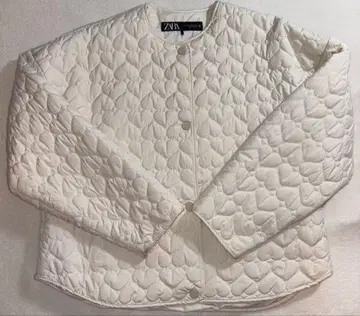 ZARA 하트 퀼팅 다운 화이트 아이보리