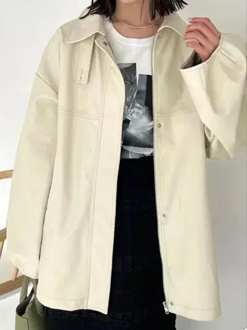 mystic 페이크 레더 재킷 아이보리