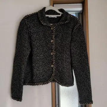 ZARA 니트 골드 버튼 자켓