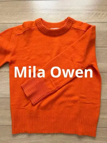 Mila Owen 오렌지 긴팔 니트 스웨터