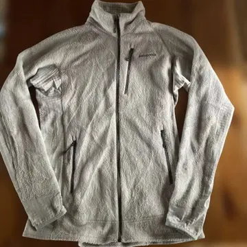 patagonia R1 플리스 자켓 w'sM 화이트