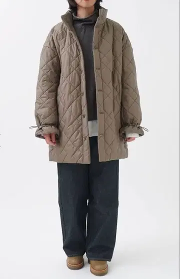 리콘피 타프타 퀼팅 하프 코트