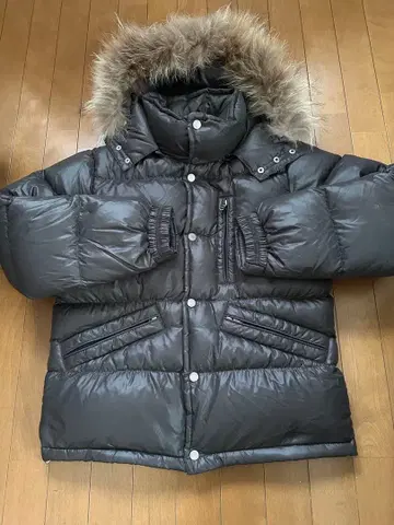 GAMP7 다크 브라운 다운 자켓 새상품급