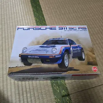 Porsche 911 SC RS 1/24 프라모델