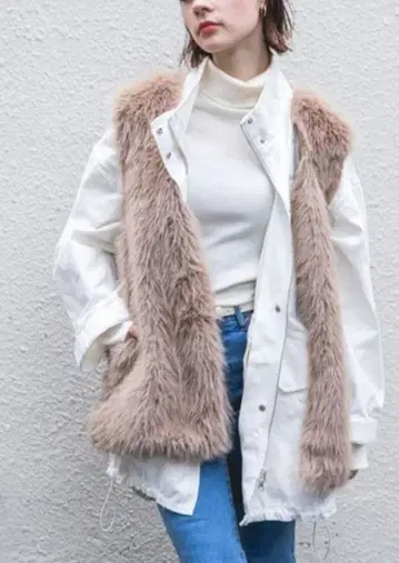 JEANASIS 지나시스 모듬 퍼 베스트 라이트 브라운