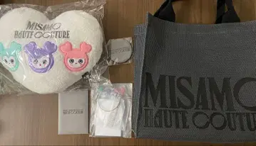 MISAMO 미사모 업그레이드 특전 트레이딩 카드 쿠션 캔뱃지