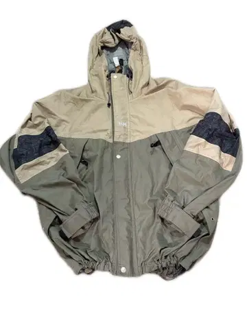 HELLY HANSEN 마운틴 파카