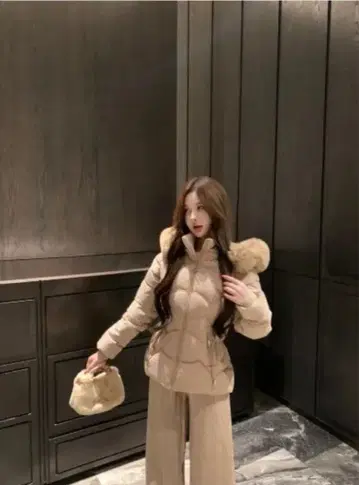 인조 모피 다운 자켓