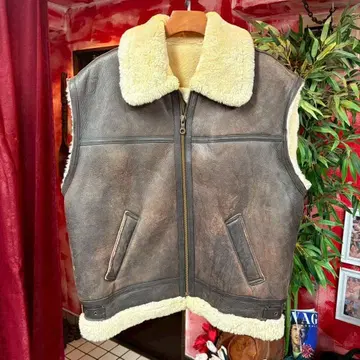 vintage grizzly vest