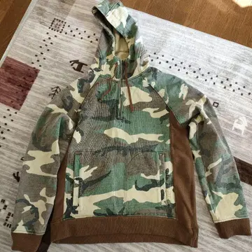 Purple Days 카모 패턴 후디