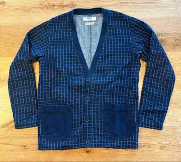 FDMTL 네이비 체크 무늬 가디건
