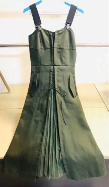 REDYAZEL 레이디 아젤 롱 원피스 카키 짙은 녹색 그린