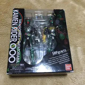 반다이 S.H.Figuarts 가면라이더OOO 가면라이더 오즈