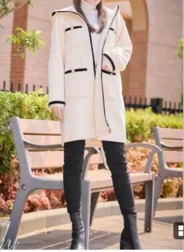 Rady 바이컬러 후디 코트 S 사이즈