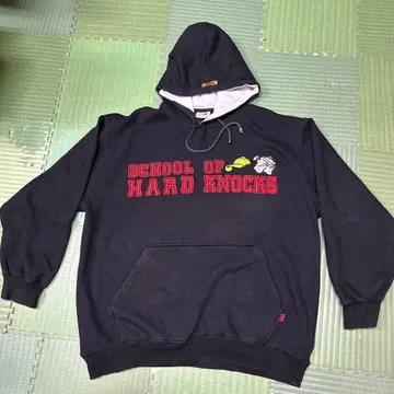 SOHK 스쿨 오브 하드 넉스의 후드티