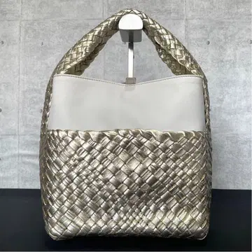 [ 미사용급 ] FALORNI 인트레차트 샴페인 골드 핸드백