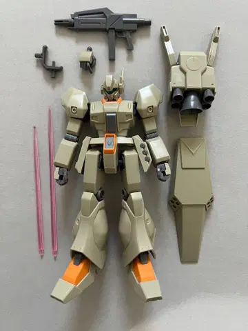 건담 프라모델 HG 제간 A2형 제너럴 레빌 배치기