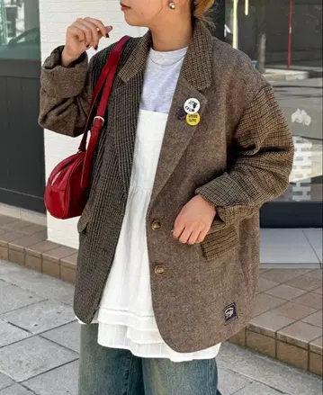 배치 달린 트위드 테일러드 자켓 CPCM
