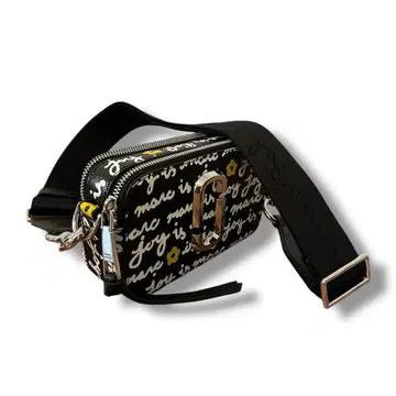 MARC JACOBS 마크제이콥스 더 스냅샷 새상품 미사용