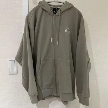 adidas 카키 후드티 M