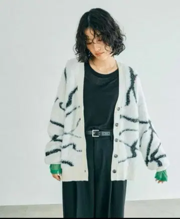 LEPSIM 7게이지 뉴앙스 패턴 가디건 FREE