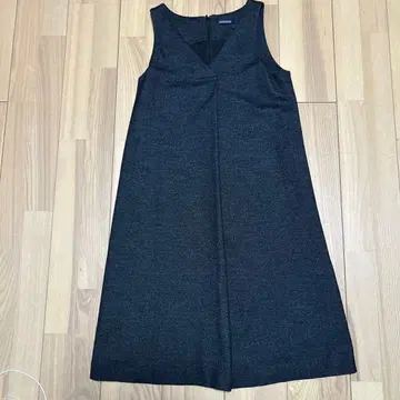 NEWYORKER 슬리브리스 원피스 다크 그레이