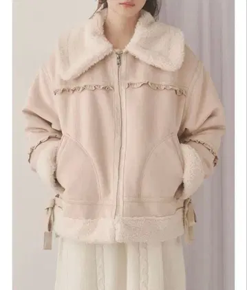 크림 보아 무스탕 블루종 merry jenny