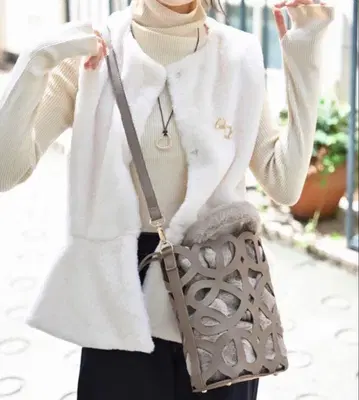 [ 새상품 ] MUMU 2WAY 숄더백 시마무라 퍼 포함