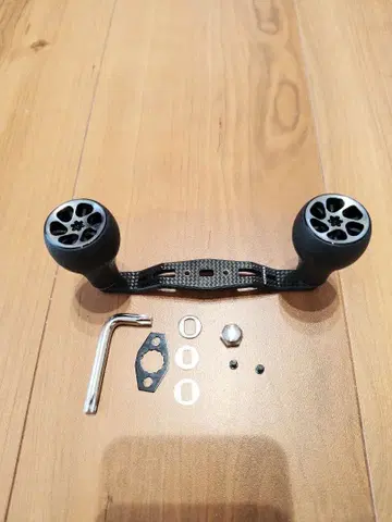 고메스 카본 파워 핸들