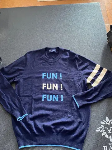 23 구 네이비 FUN 스웨터 LL