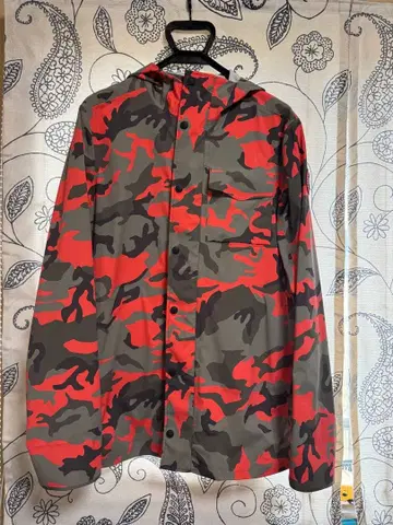 Canada Goose 카모플라쥬 나일론 자켓