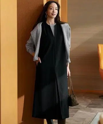 23구 스몰 사이즈 울 밀드 저지 박스 턱 오버롤 스커트