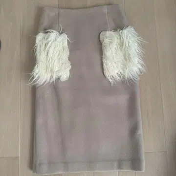 Yungary 퍼 타이틀 스커트 베이지