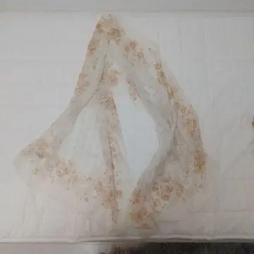 로라 애슐리 꽃무늬 쉬폰 스톨