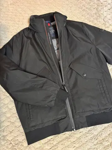 Tommy Hilfiger TH FLEX 고기능 다운 자켓 블랙 M