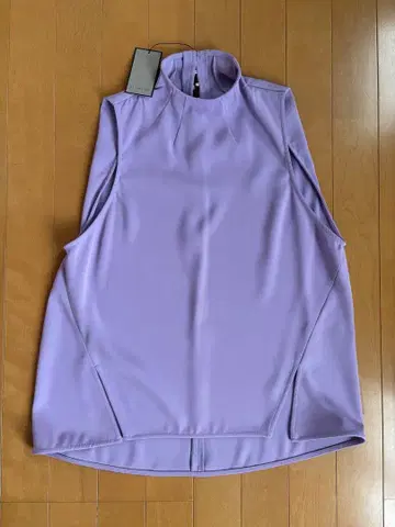 슬리브리스 하이넥 상의